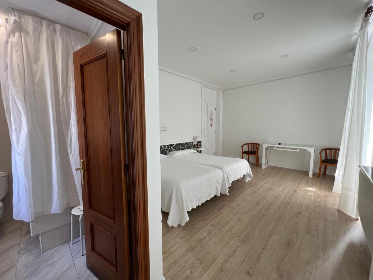 Hotel Ramona 라레도 외부 사진